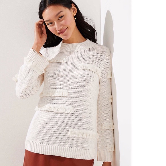 LOFT Sweaters - NWT LOFT Abstract Fringe Sweater - S